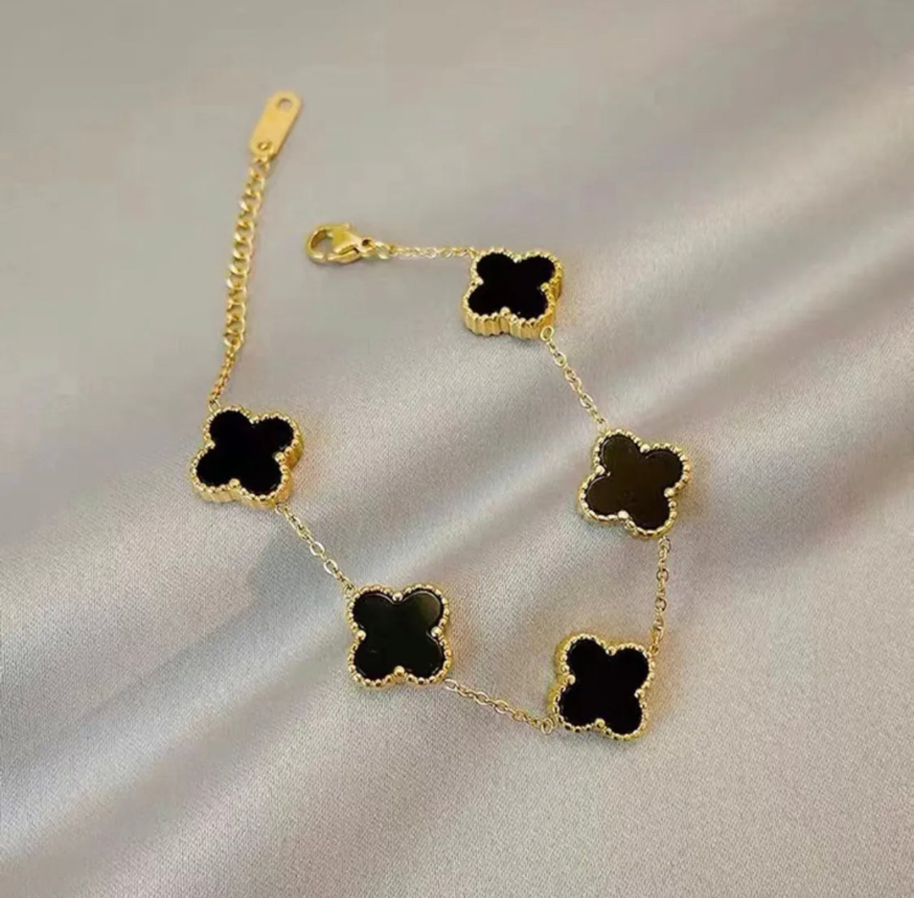 Love Clover Bracelet