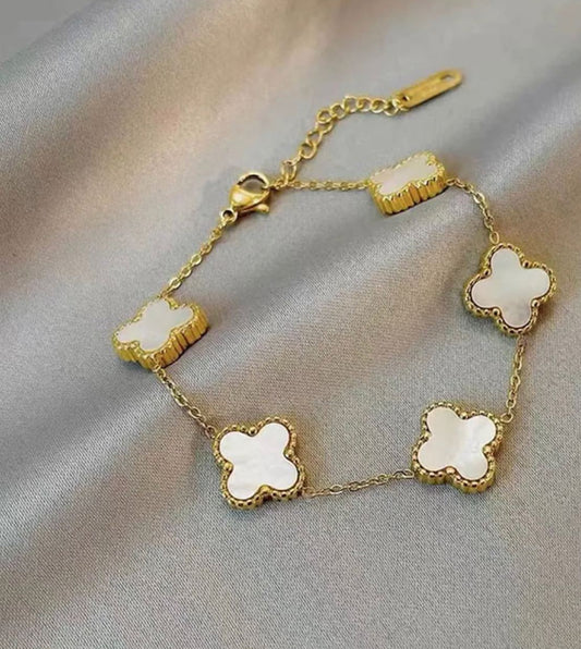 Love Clover Bracelet