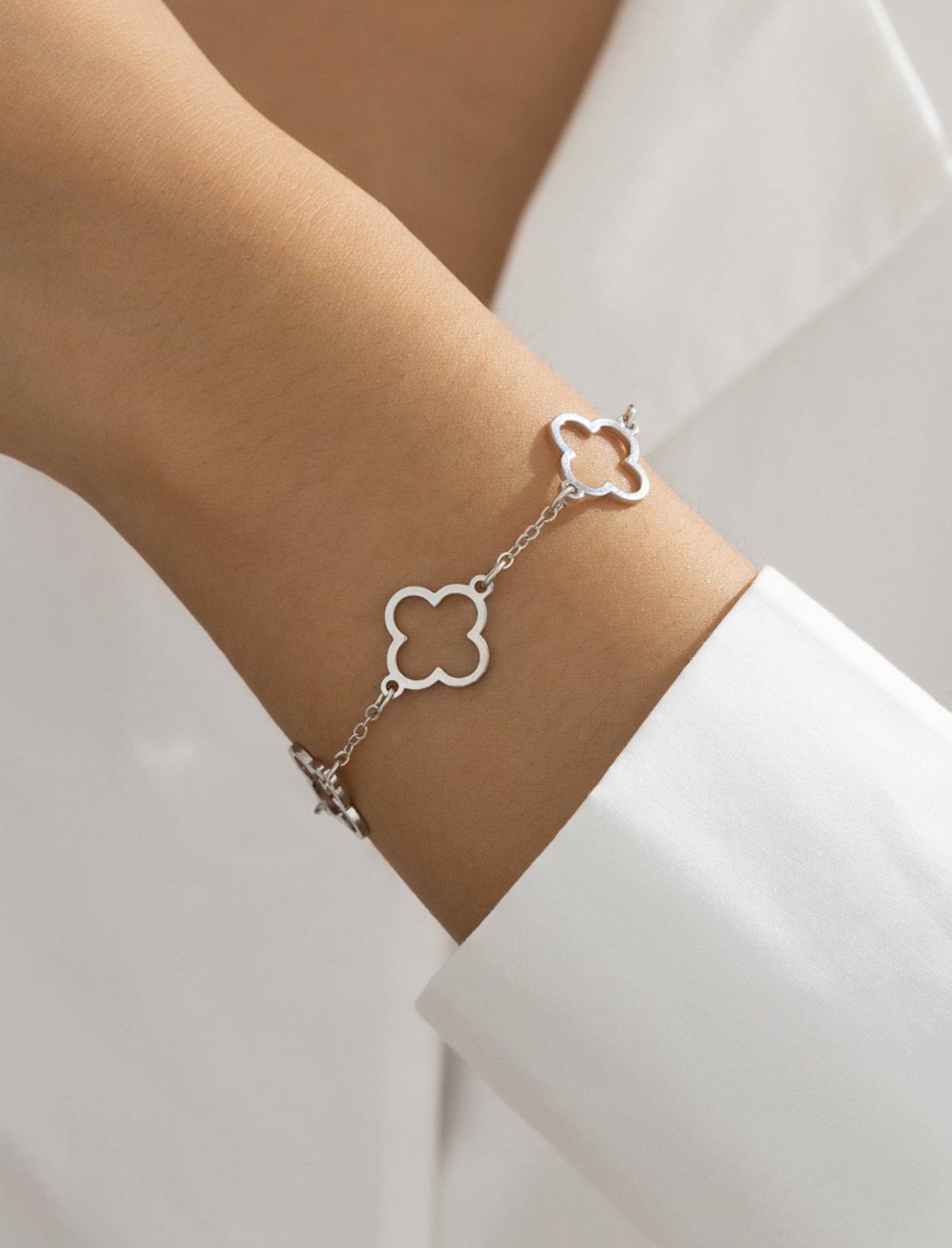 Clover Bliss Bracelet